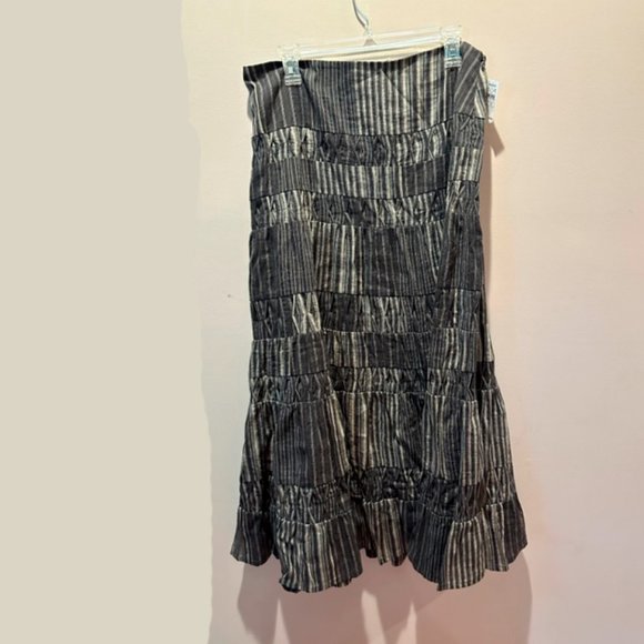 NWT Gunex Italian Vintage Maxi Skirt Size 14.Dark gray/beige